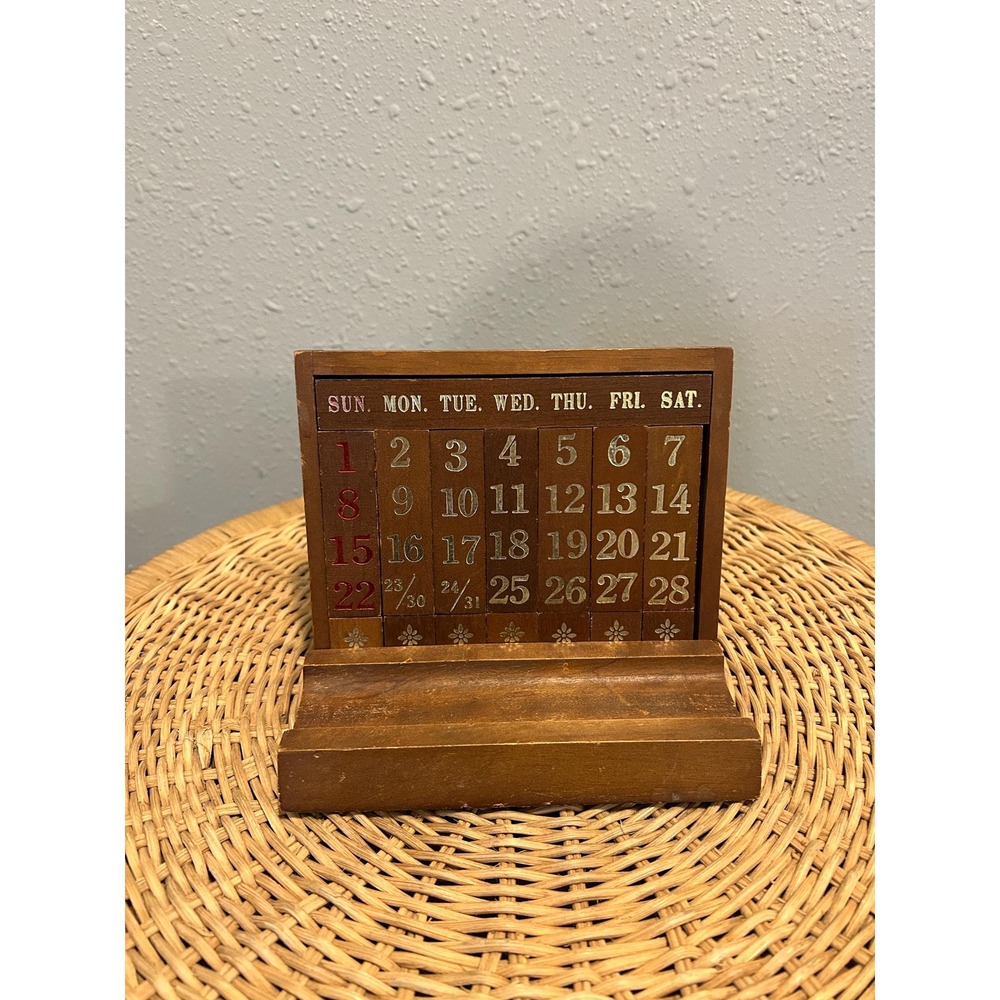 Vintage Mid Century Wooden Perpetual Calender Desk Decor Block Calender